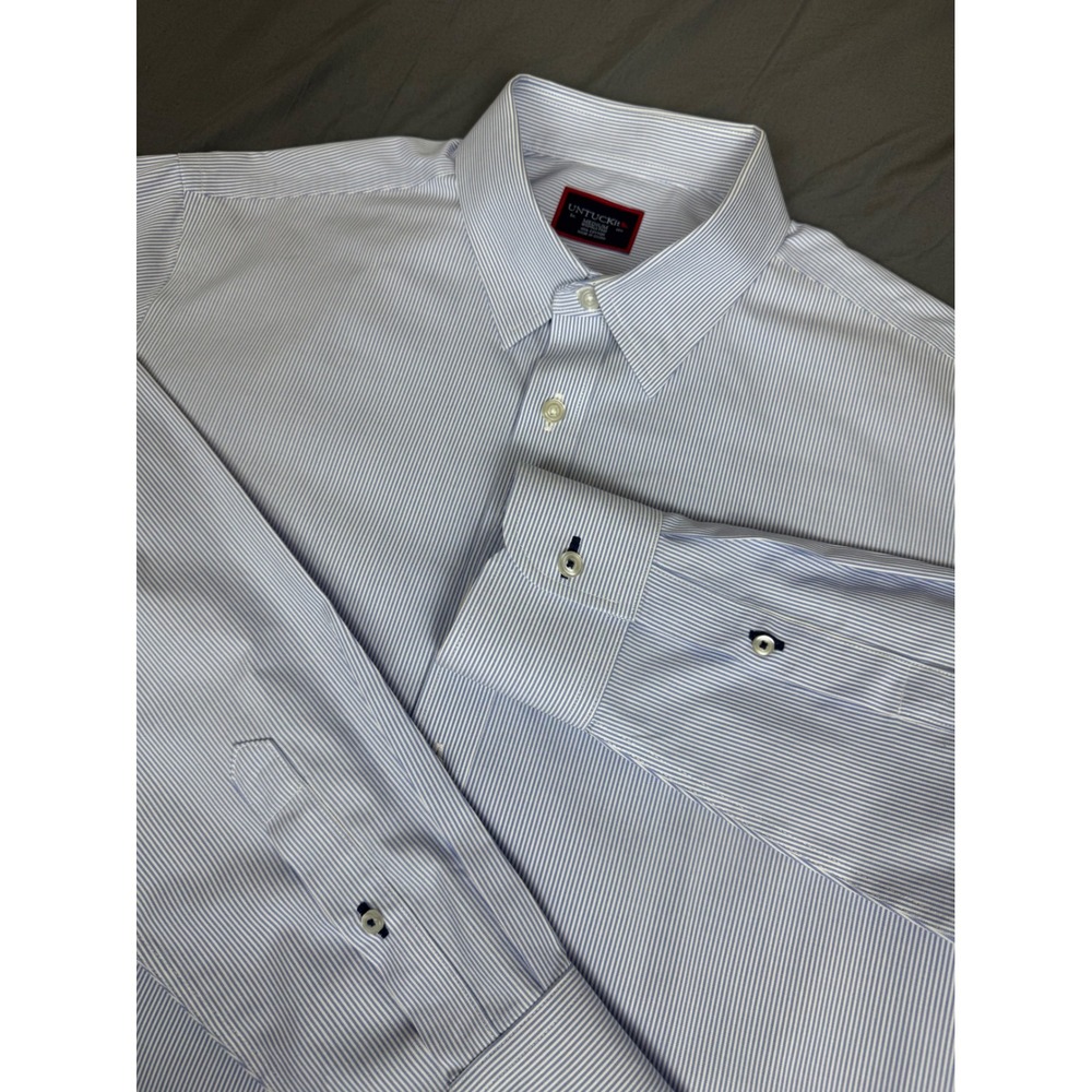 Untuckit Bordeaux WF Mens Medium Blue Stripe Wrinkle Free Cotton Button Up Shirt